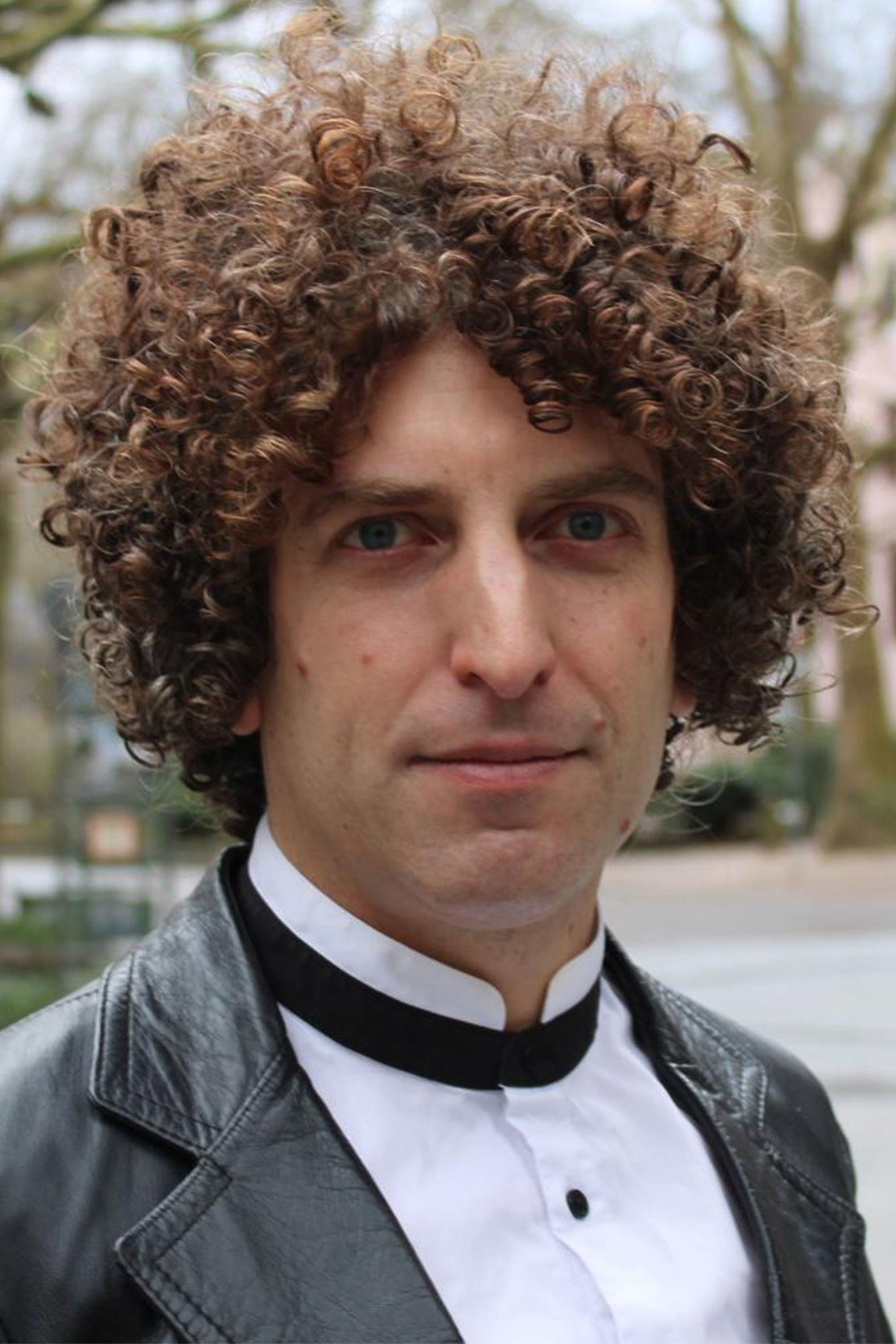 et billede af Adam Donen