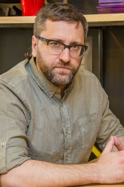 et billede af Ilgar Safat