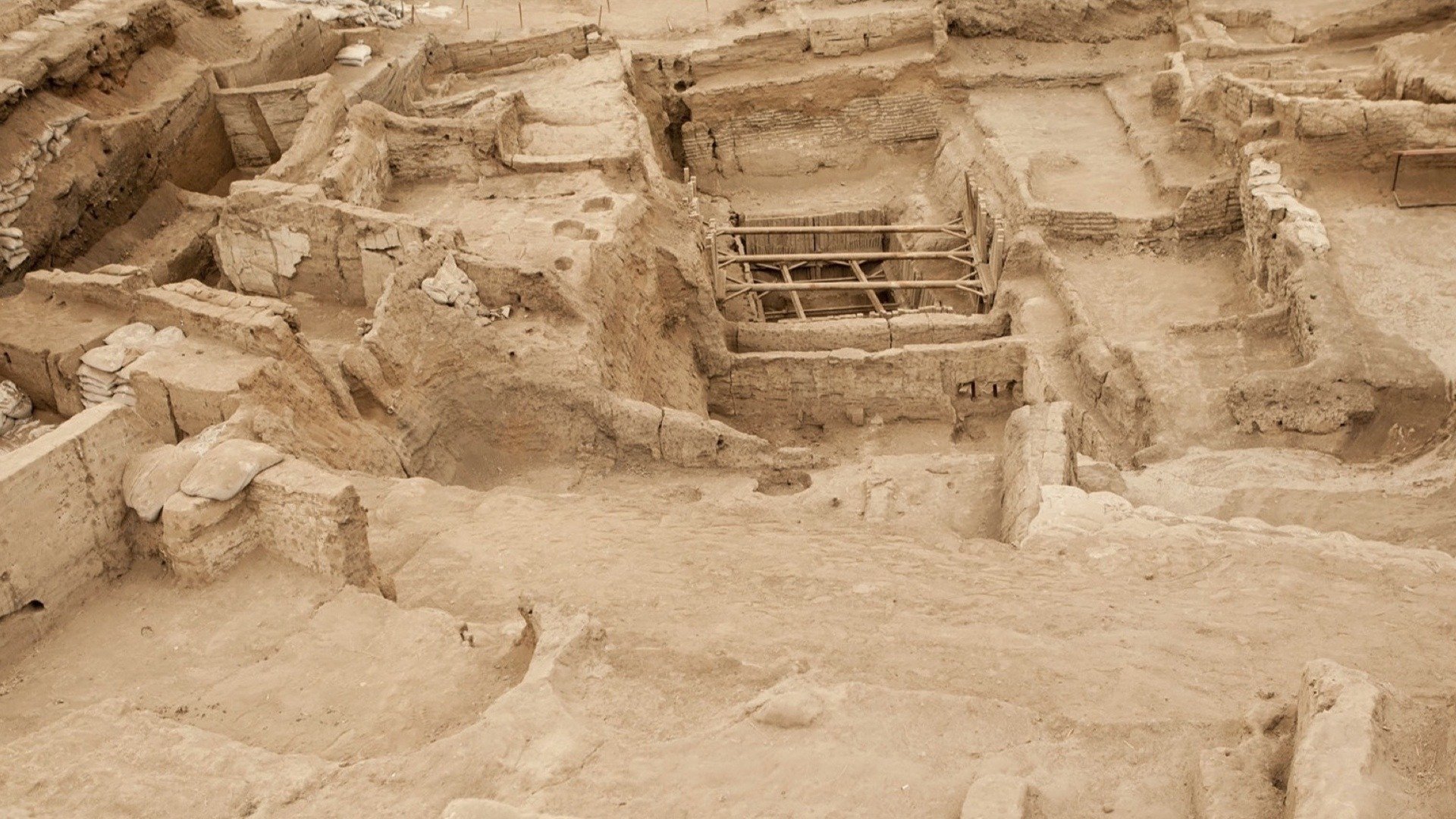 Thumbnail for Çatalhöyük—First Experiment in Urban Living Season 1 Episode 2