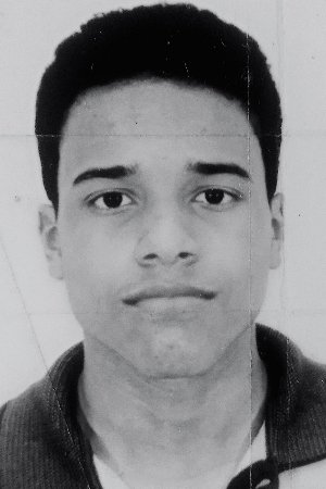 Ferreira Santos is Narrador