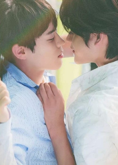 Kissable Lips - Season 1