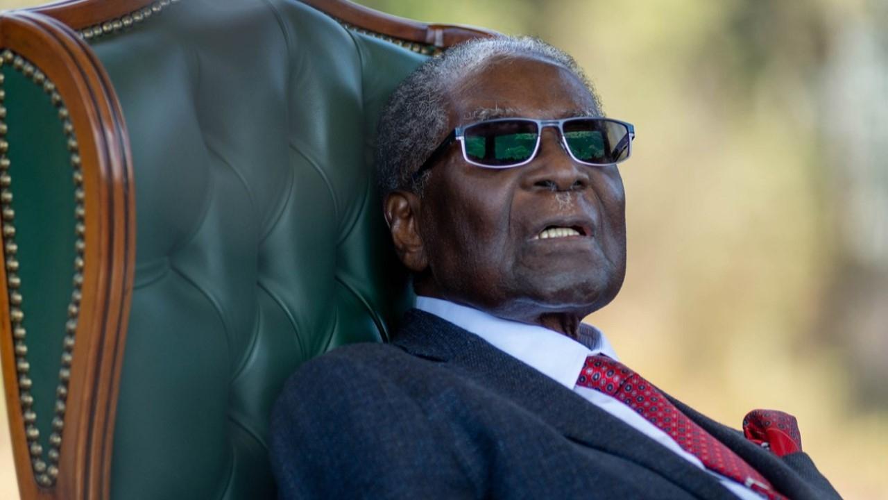 Imagem do Filme MUGABE: DEATH OF A DICTATOR