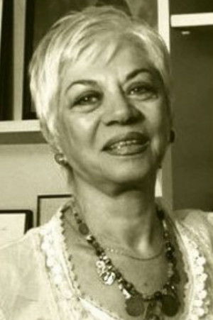 et billede af Esin Afşar