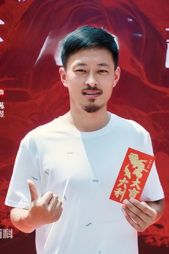 李发光 fotoğraf 2