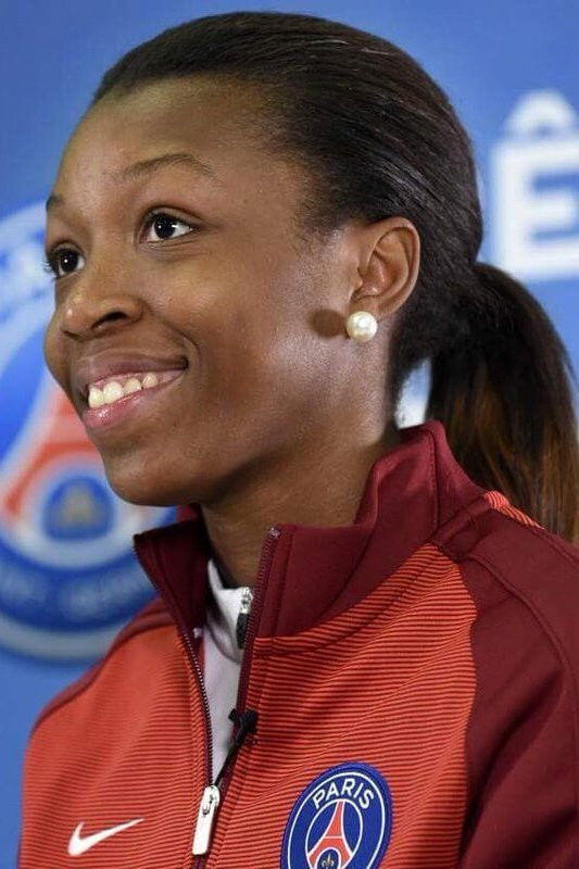 et billede af Grace Geyoro