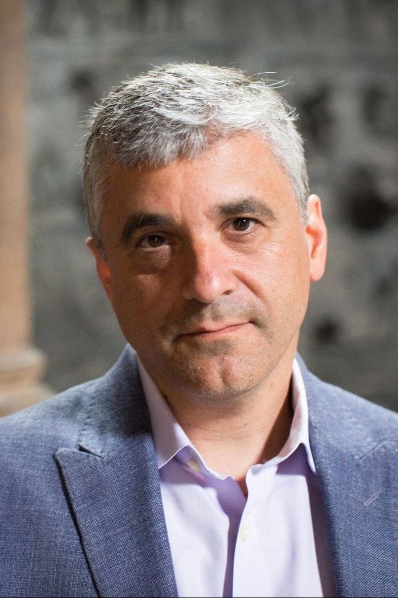 et billede af Steven Levitsky