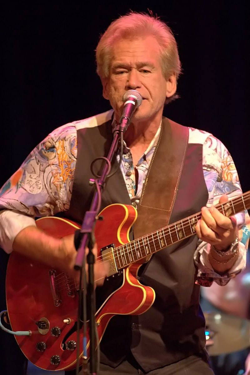 et billede af Bill Champlin