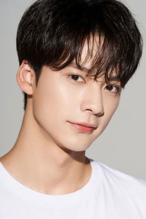 et billede af Byun Sung-tae