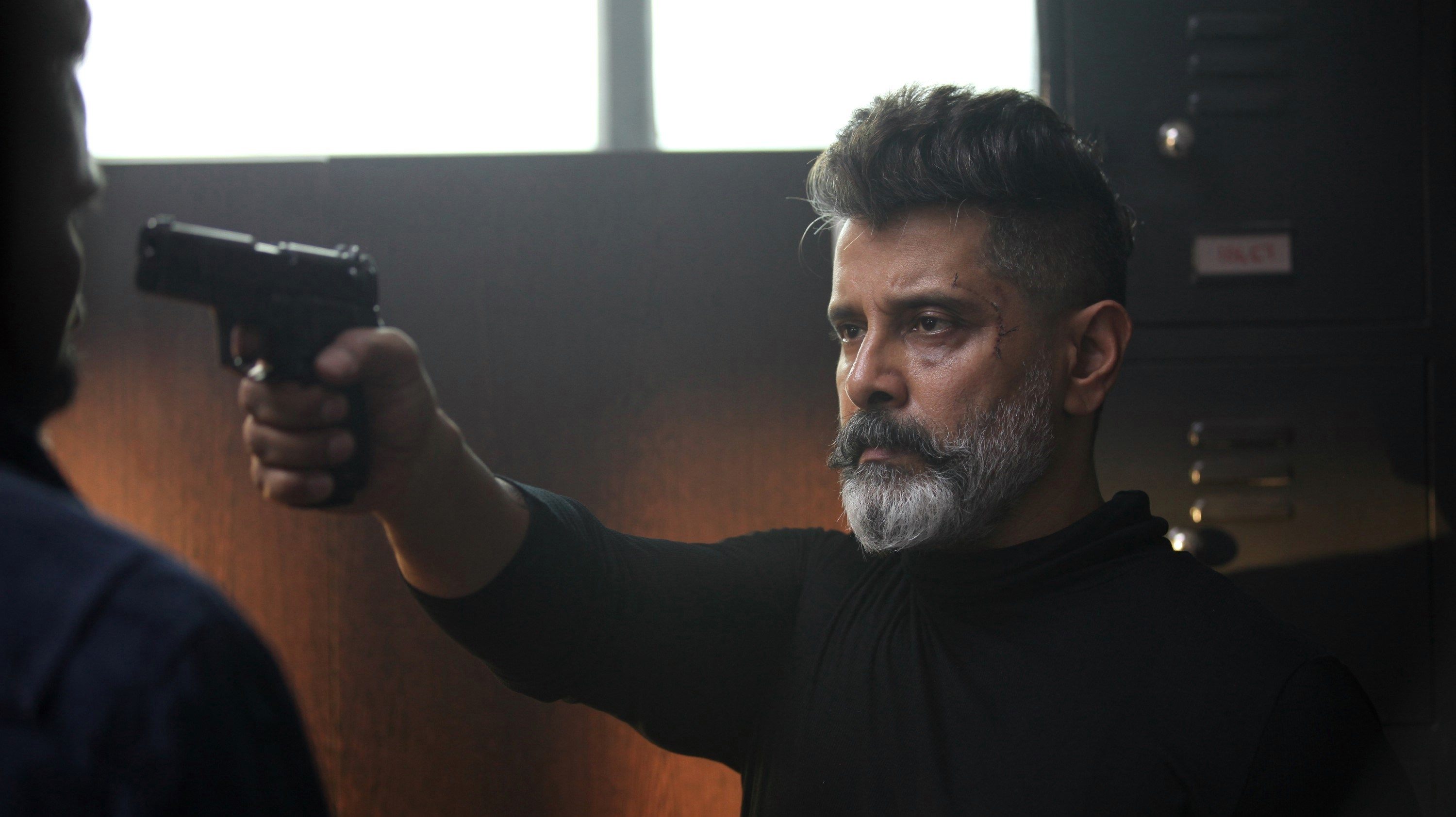 Image du film Kadaram Kondan gouaubtq8fjb5g2m2zqi2cgtqsqjpg