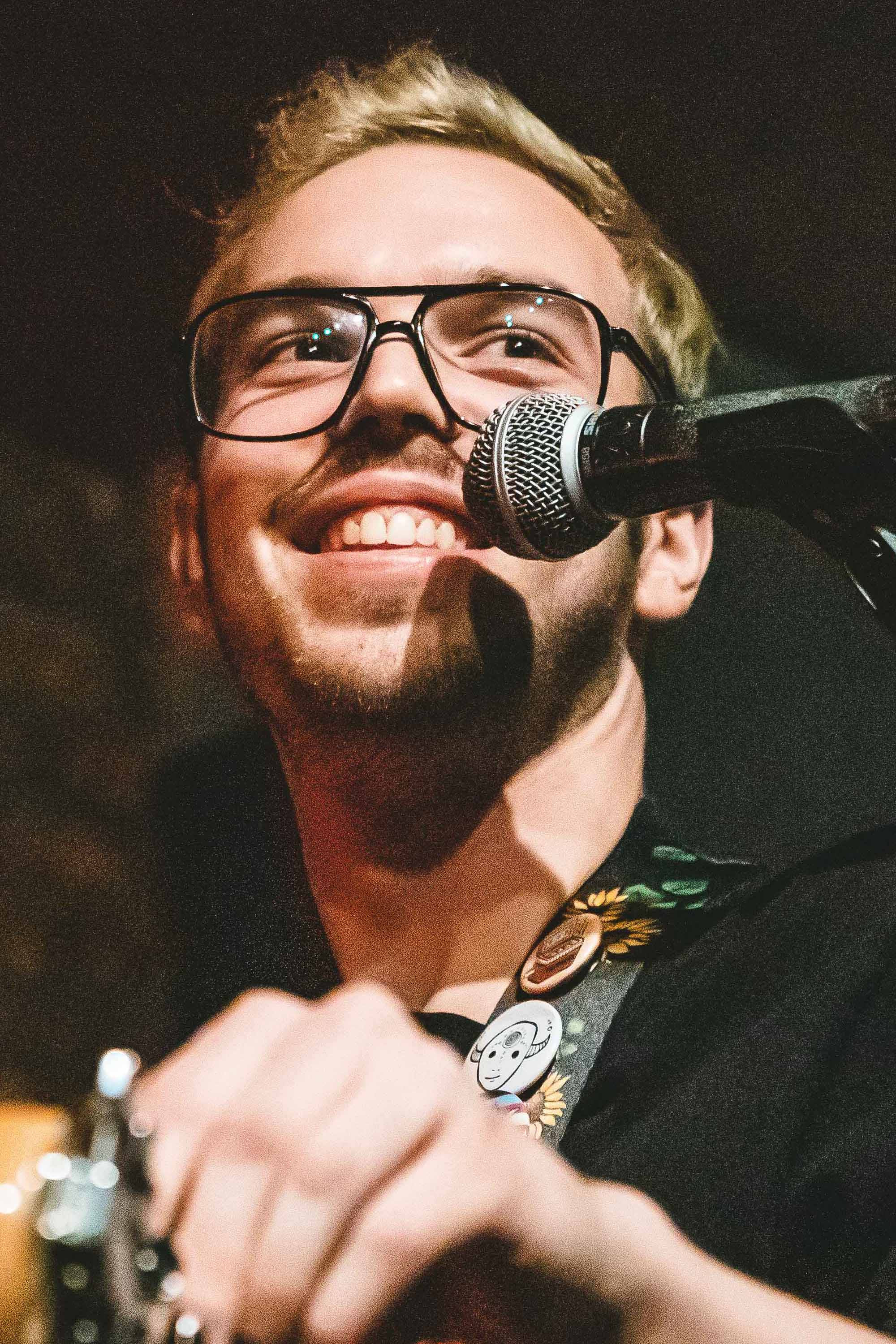 et billede af Dan Stewart