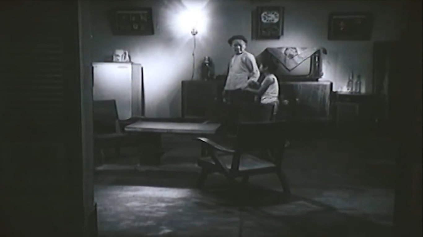 When Grandmother Is Away (1985)
