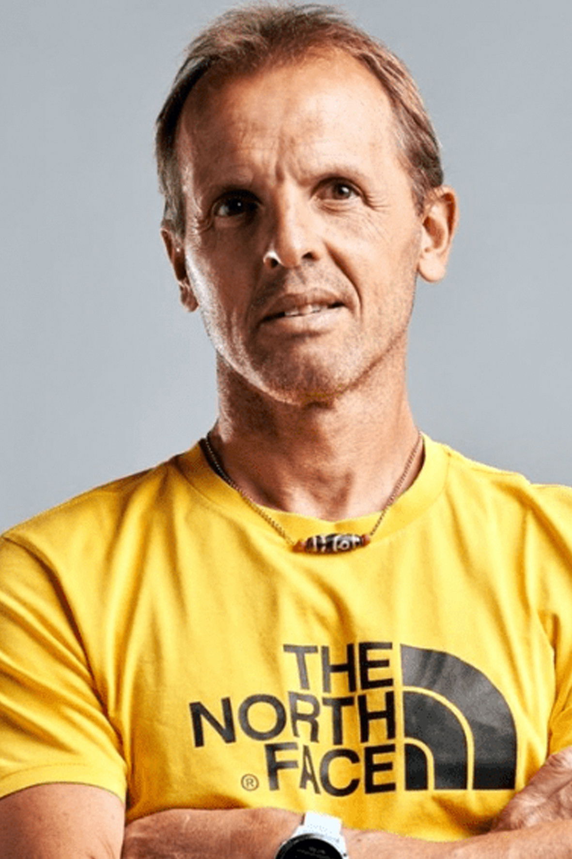 et billede af Simone Moro