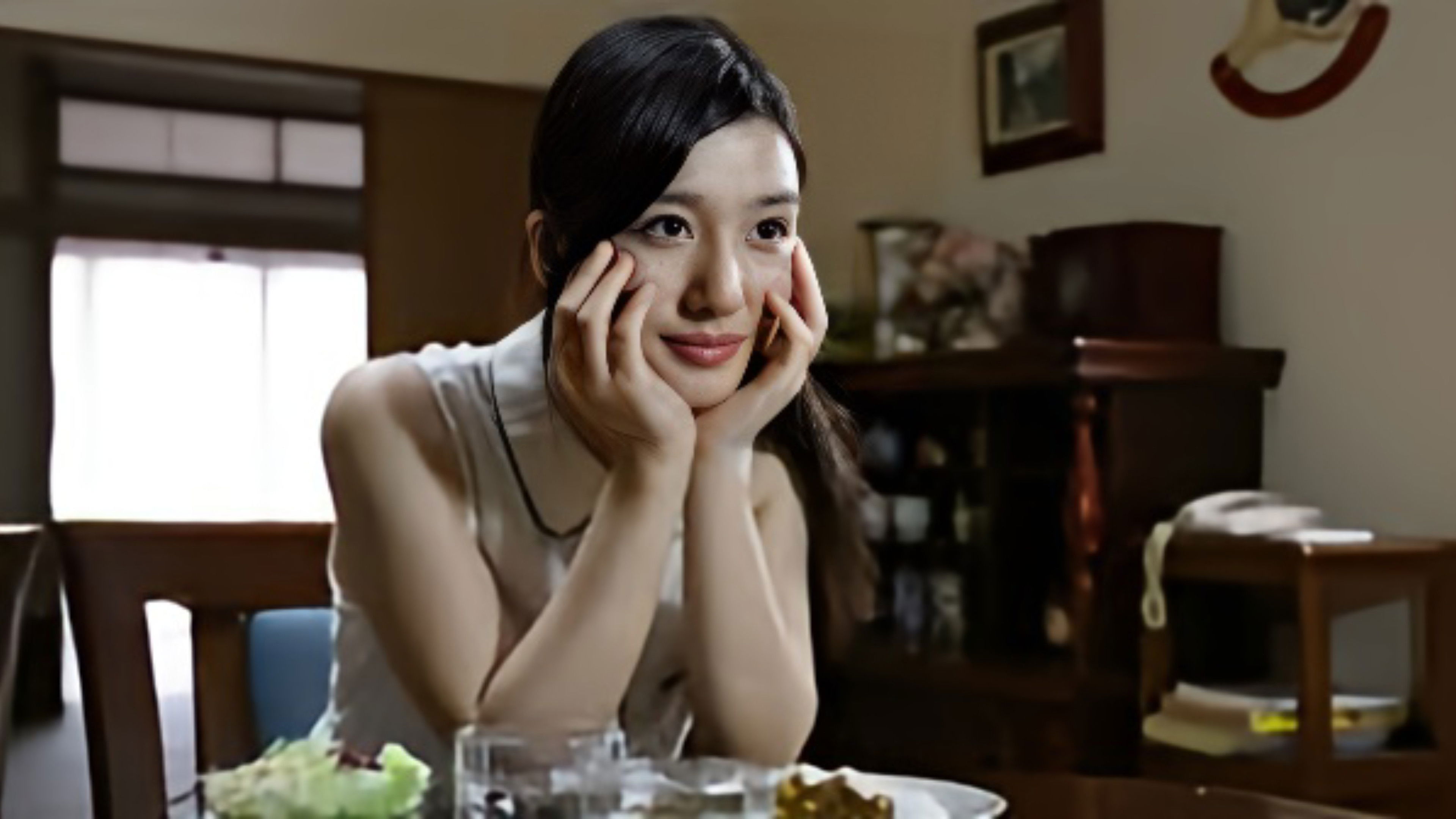 美人妻白書 隣の芝は backdrop image