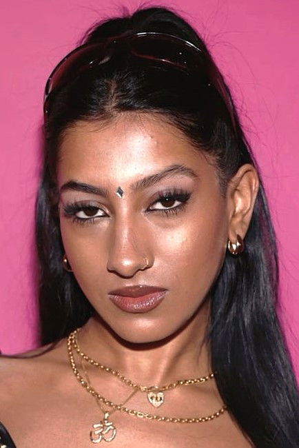 et billede af Lara Raj