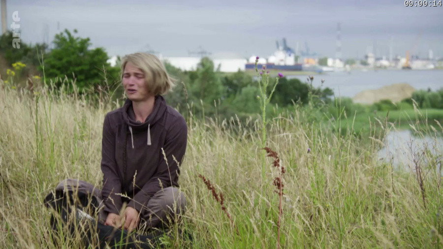 The World of Bridges S01E03 backdrop