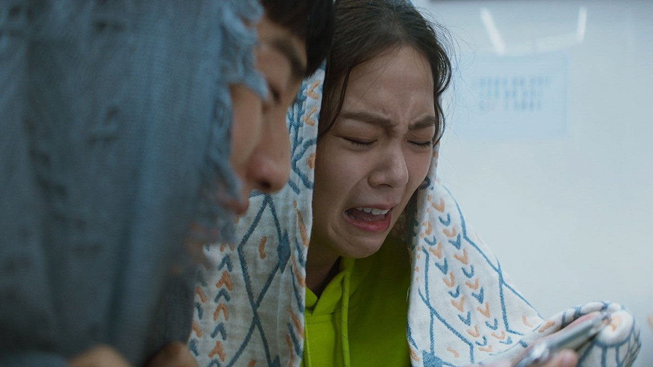 Show Me the Ghost (2021)