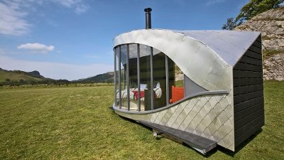 Cabins in the Wild with Dick Strawbridge