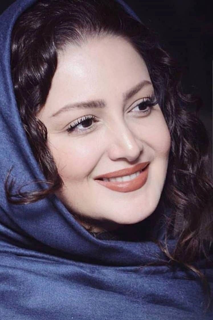Shila Khodadad's picture in the cast