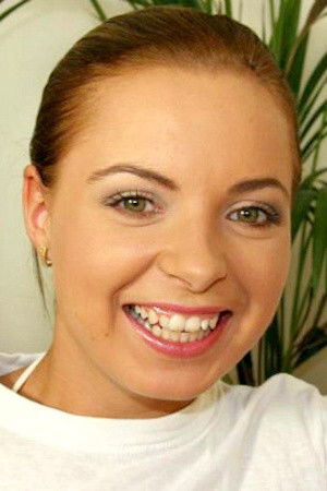 et billede af Jaqueline Gold