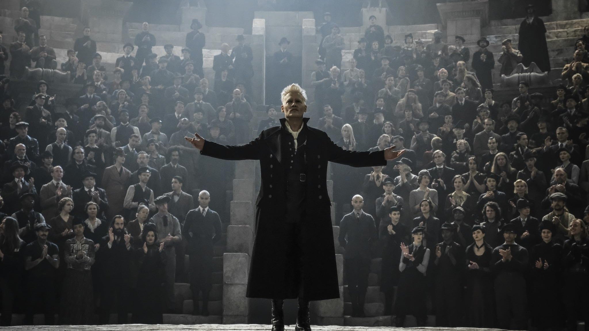 Monstros Fantásticos - Os Crimes de Grindelwald (2018)