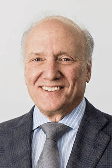 et billede af Bruce Miller