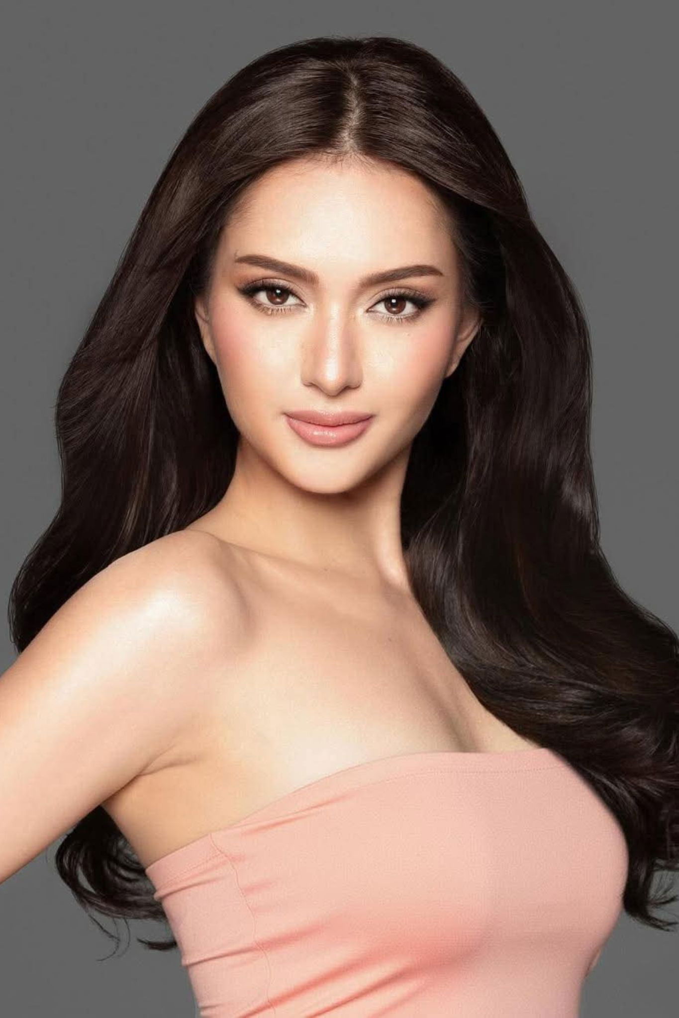 et billede af Ahtisa Manalo