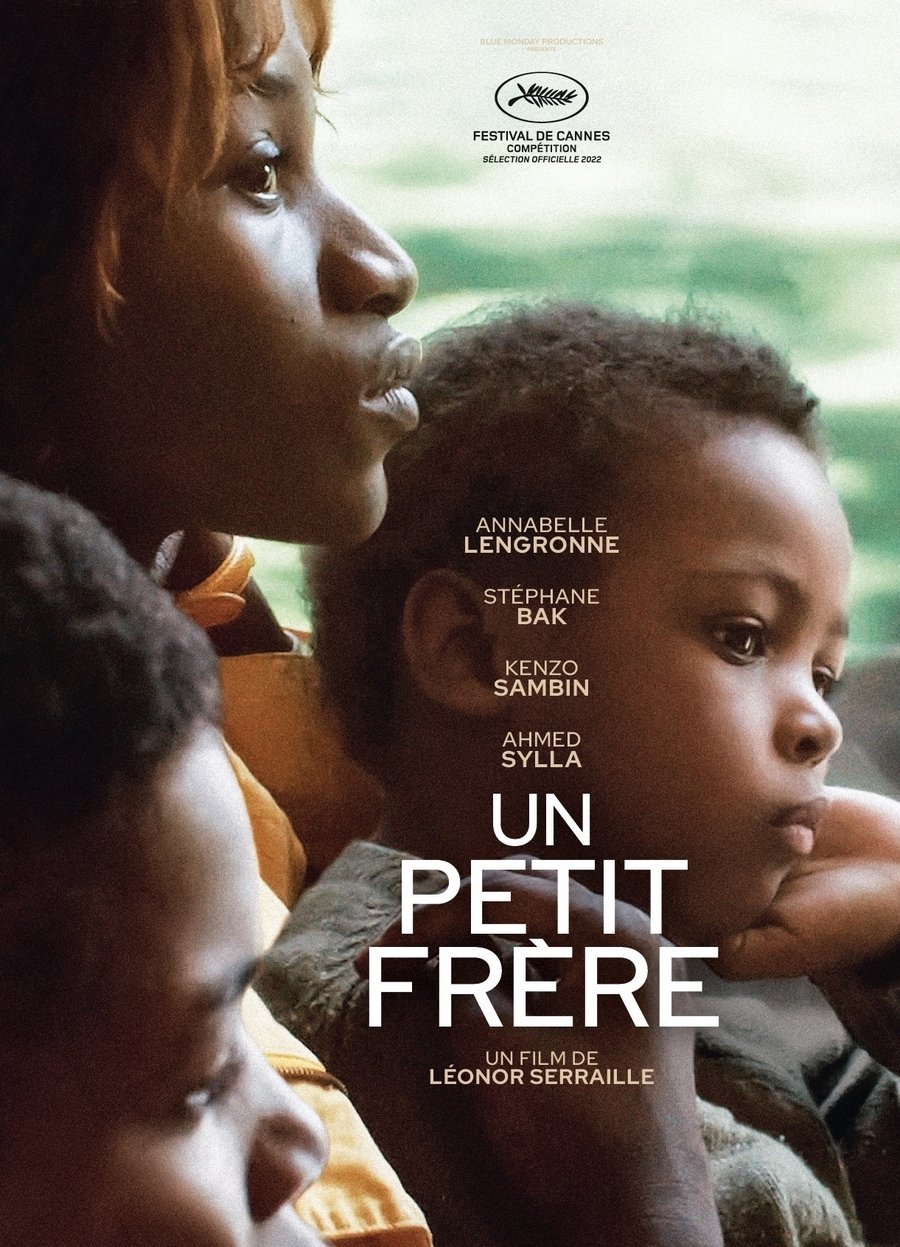 Un petit frère Un petit frère
