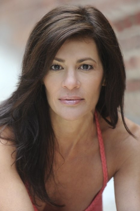 et billede af Caris Vujcec