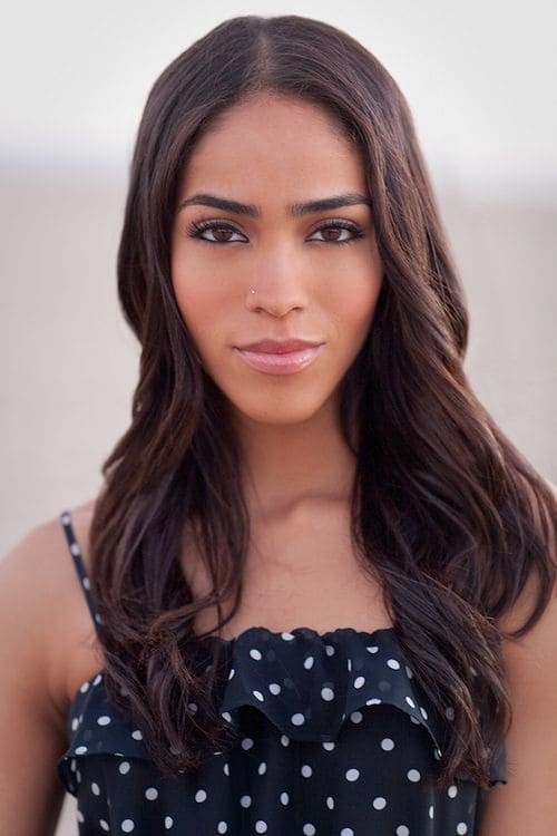Yasmin Deliz's picture in the cast
