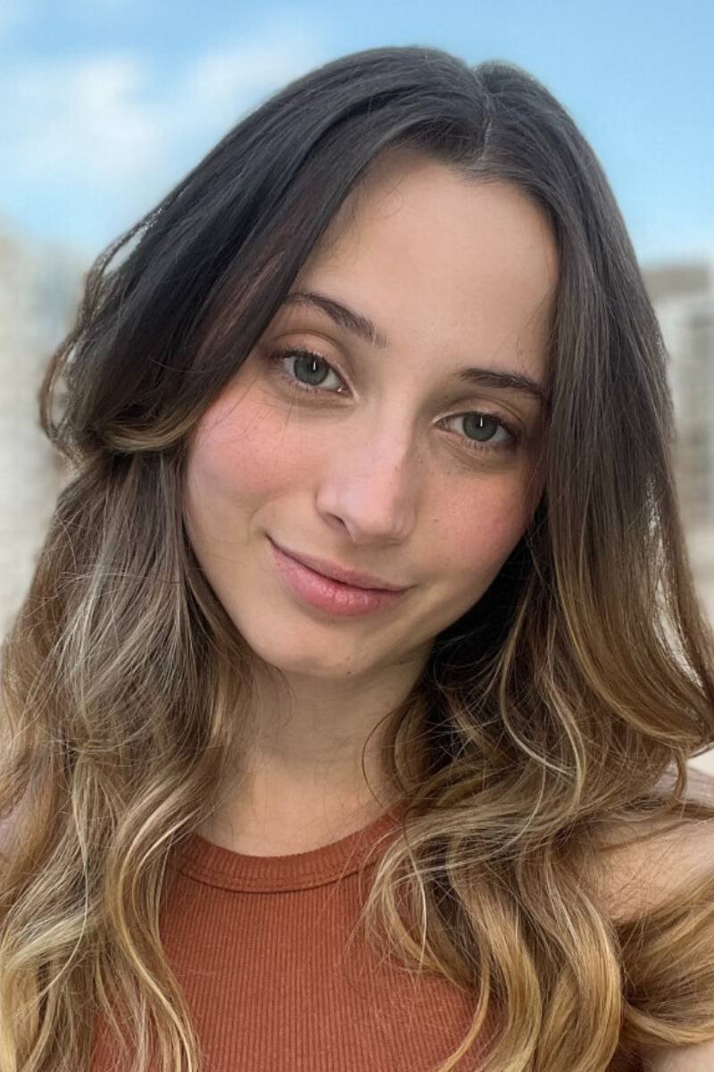 Profile image of Alícia Bretas, a notable actor/actress