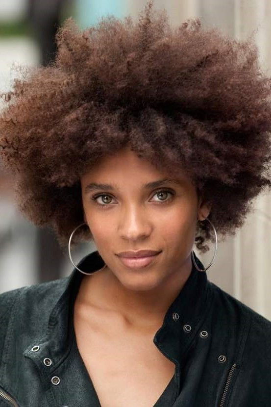 et billede af Stéfi Celma