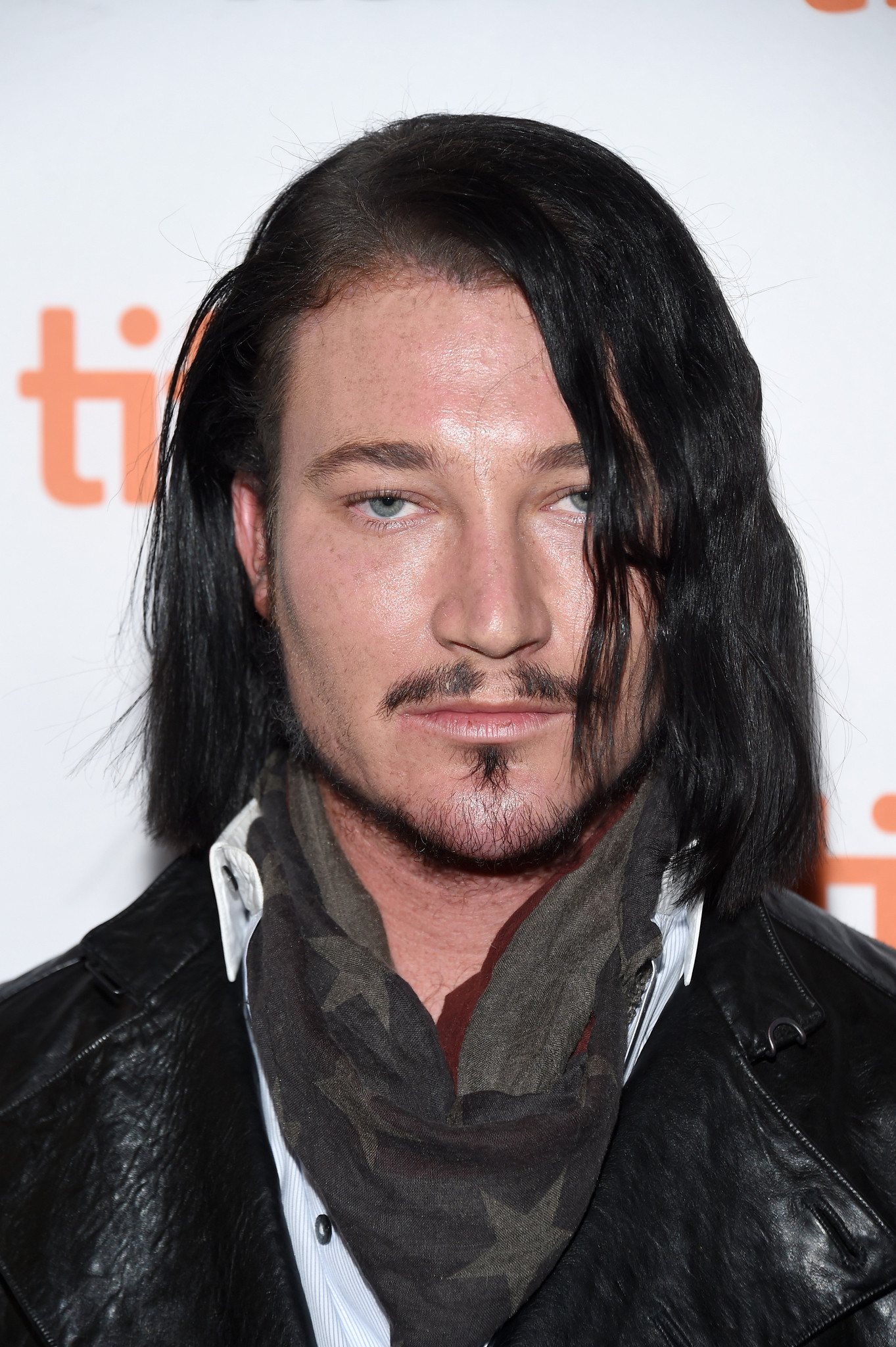 et billede af Adam Moryto