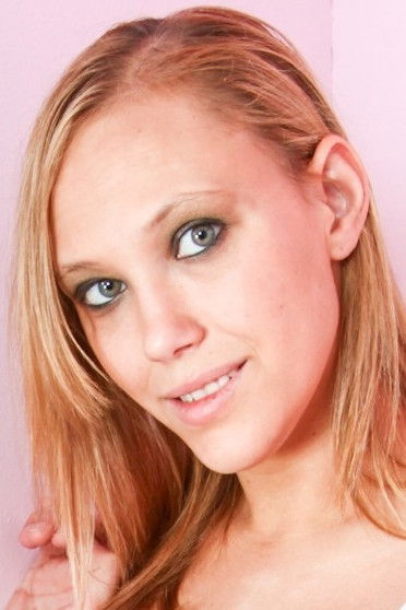 et billede af Alexia Rae