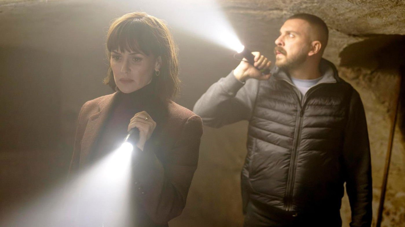 Scene of the Crime Season 56 :Episode 30  Light