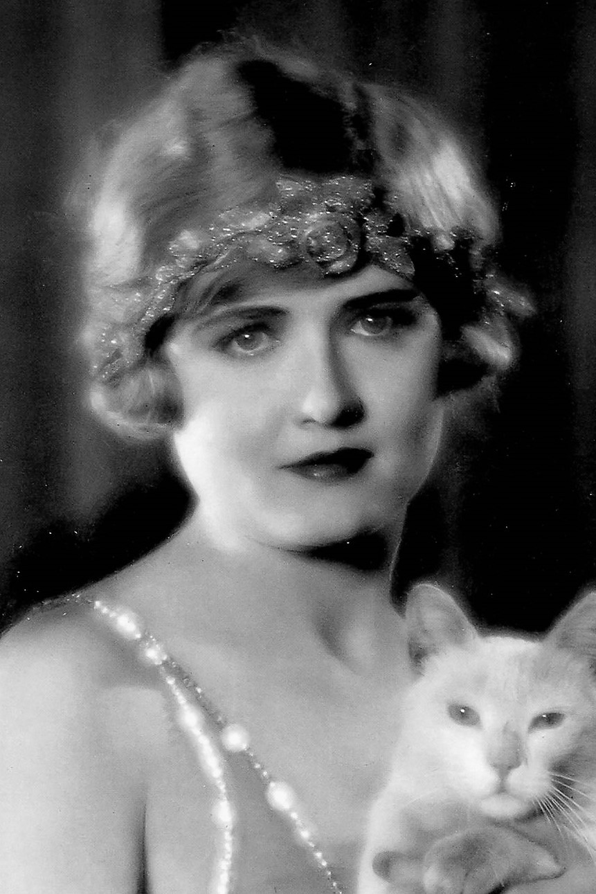 et billede af Harriet Hammond