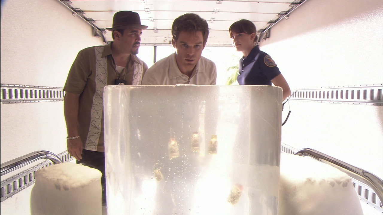 Dexter: Resumo do episódio 2 da 1ª temporada, “Crocodilo”