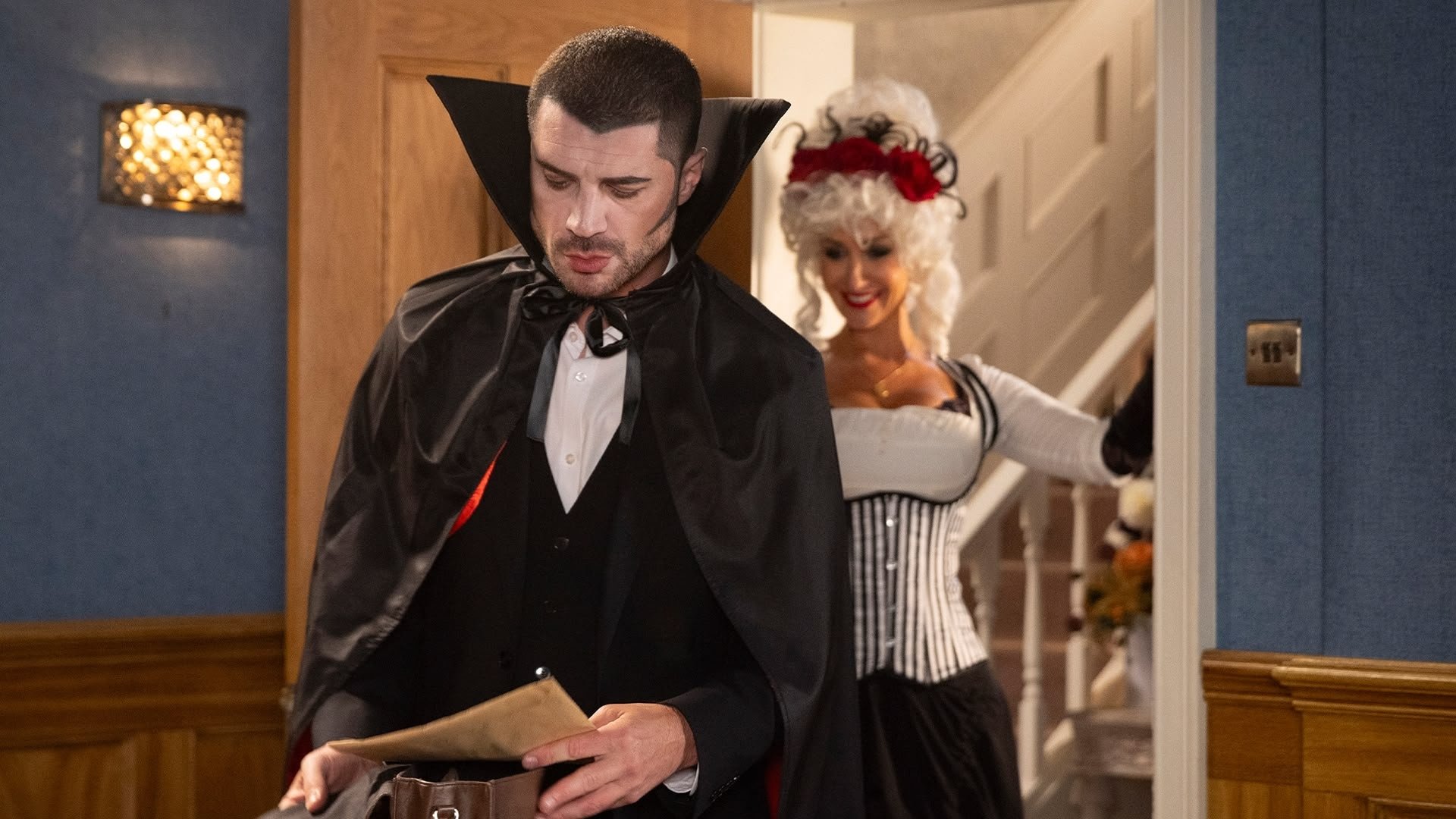 Coronation Street 66x127