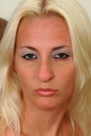 et billede af Angelina Hart