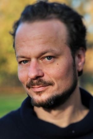 et billede af Oliver Rihs