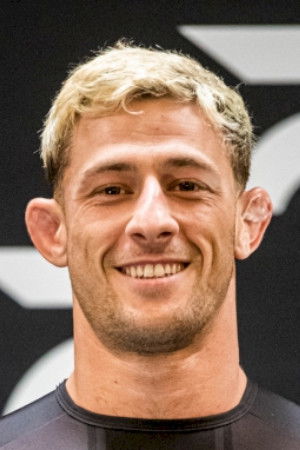 et billede af Ethan Crelinstein