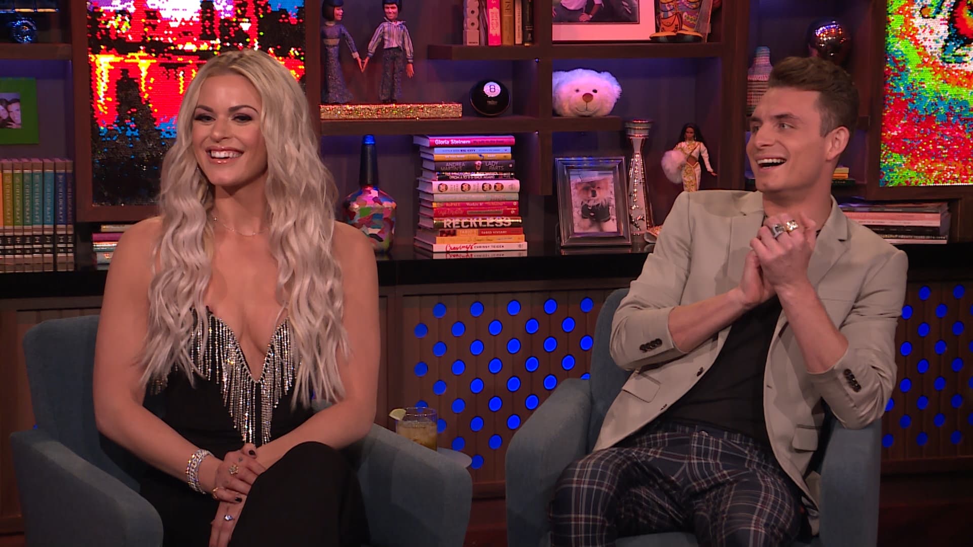 Watch What Happens Live with Andy Cohen - Season 17 Episode 41 : Episodio 41 (2024)
