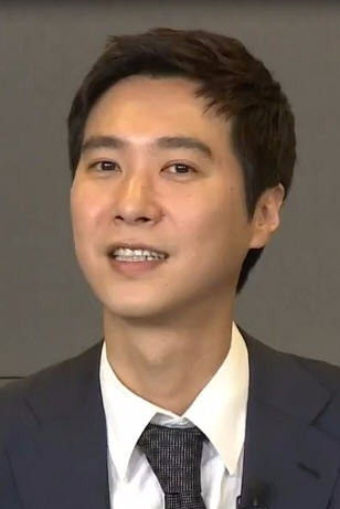 et billede af Ko Ji-yong