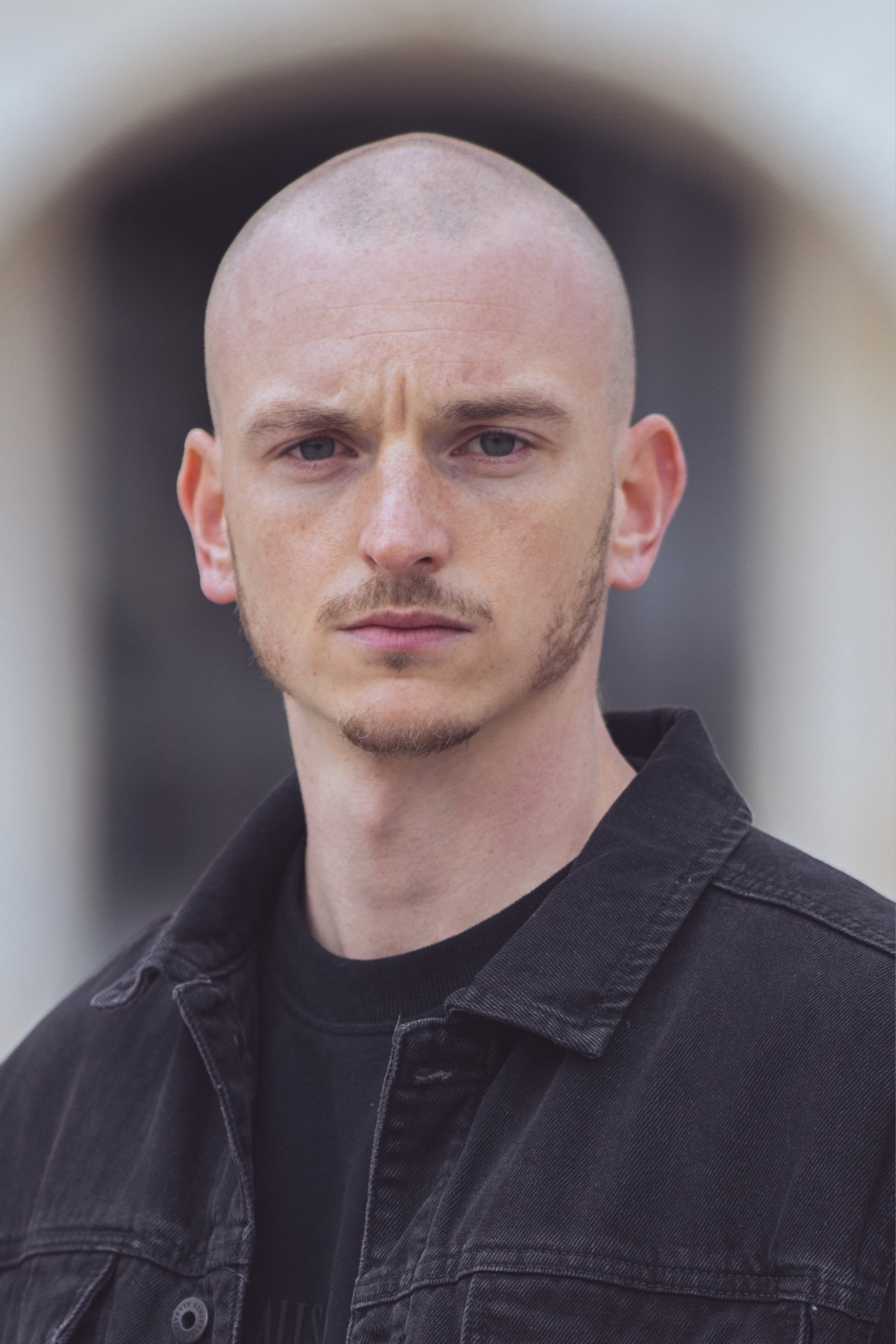 et billede af Abel Djilali