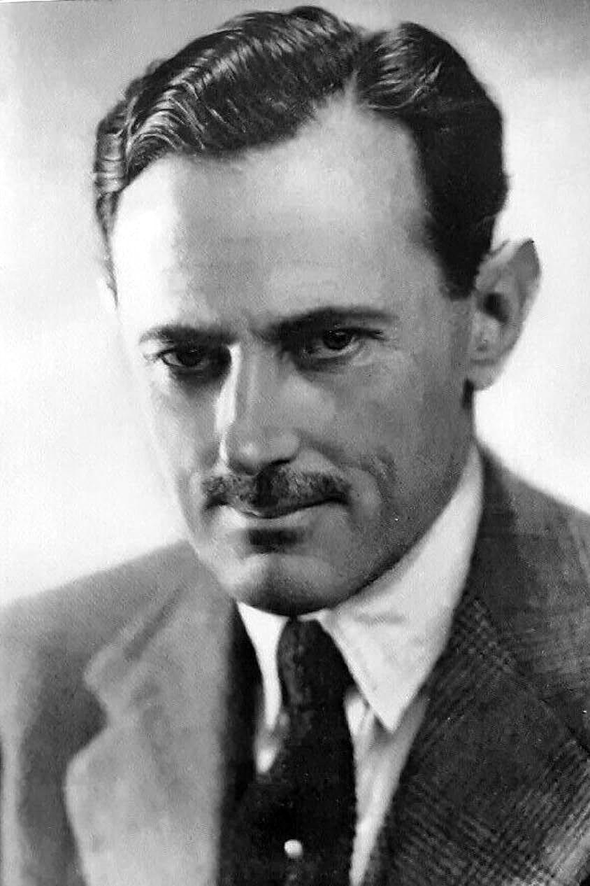 et billede af Eric Maturin