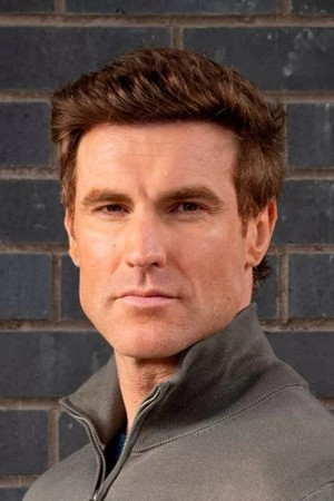 et billede af James Cartwright