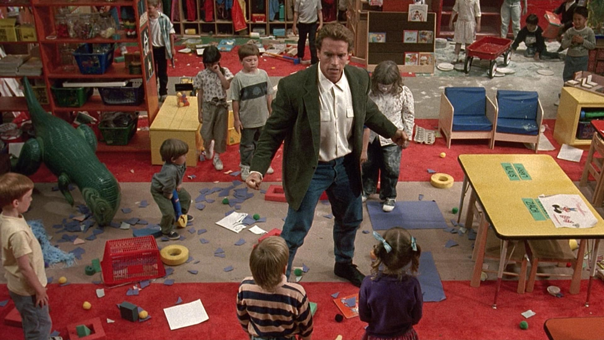 Un flic à la maternelle (1990)