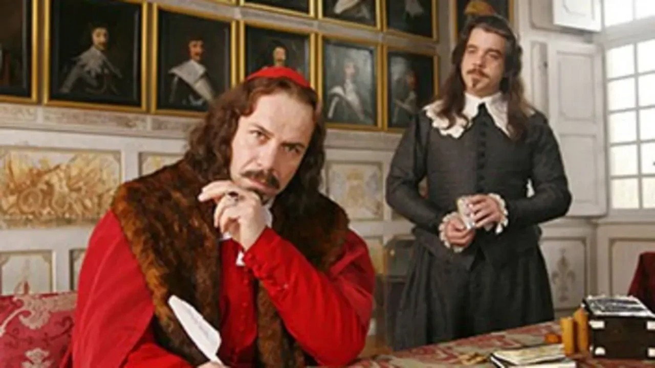 The Queen and the Cardinal