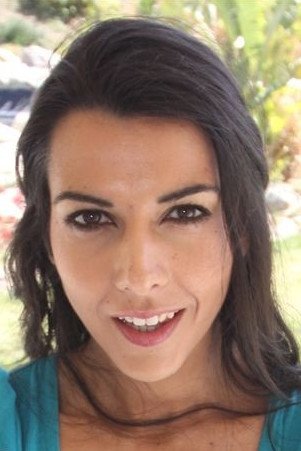 et billede af Lou Charmelle