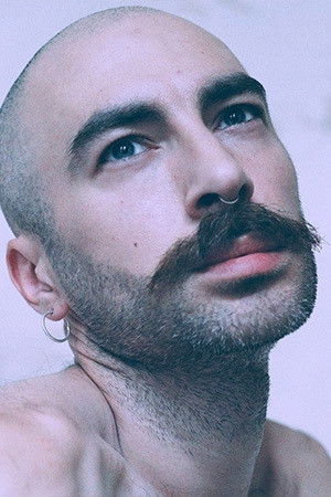 et billede af Sabah (Noel Alejandro Films)