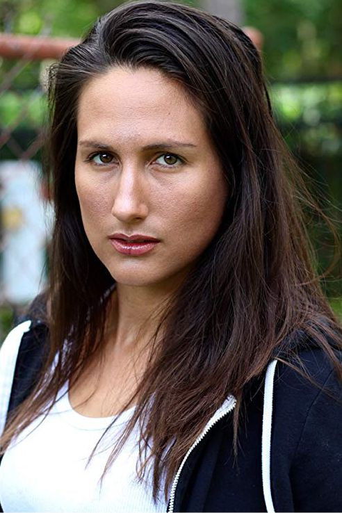 et billede af Justine Renee